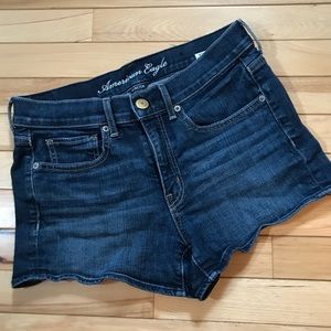 American Eagle high rise stretch shorts